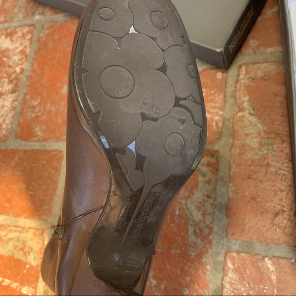 NWT Kenneth Cole Boots Size 6.5 - Picture 3 of 3